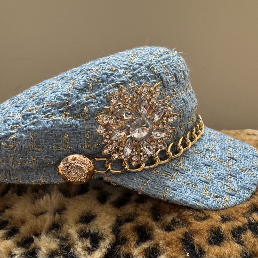 Newsboy Cap Blue & Gold Tweed with Gold Chain and Crystal Brooch, adjustable. - Picture 2 of 5